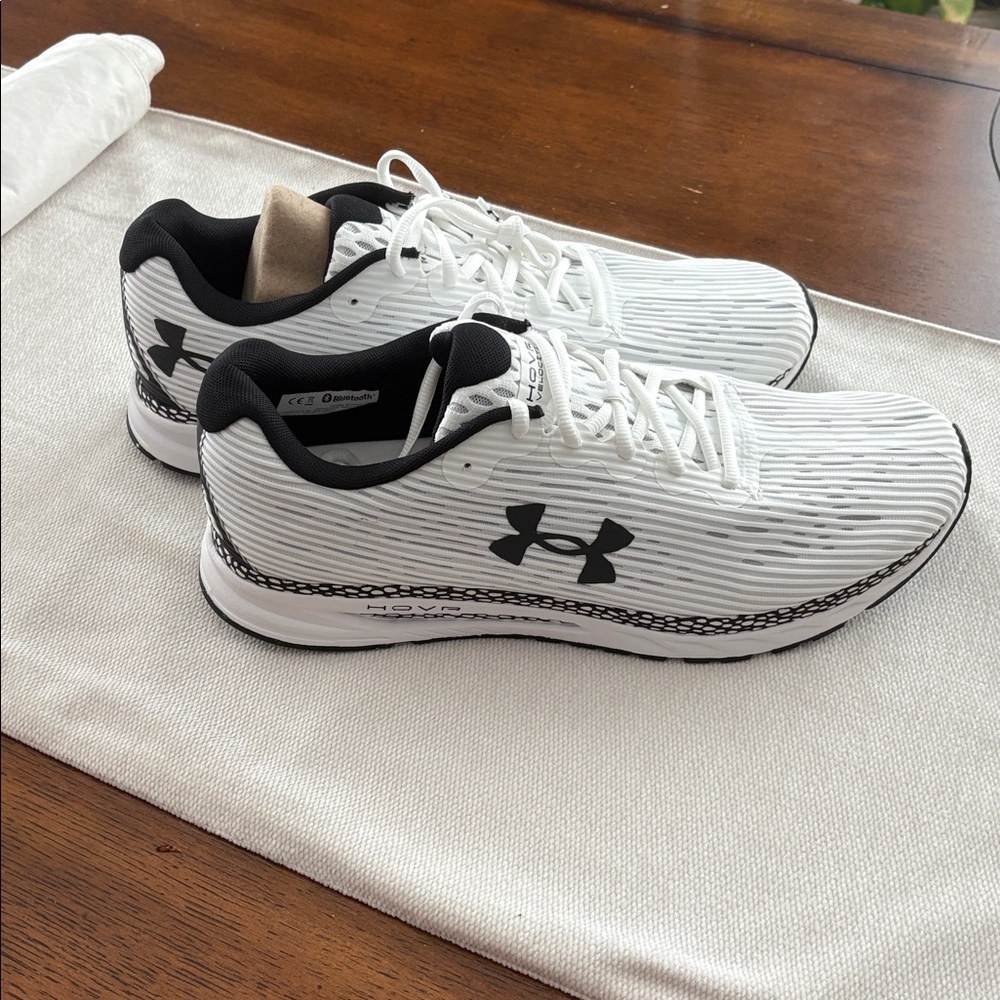 UNDER ARMOUR HOVR VELOCITI 3 Running Shoes White/Black - US Size 14 - Picture 4 of 6